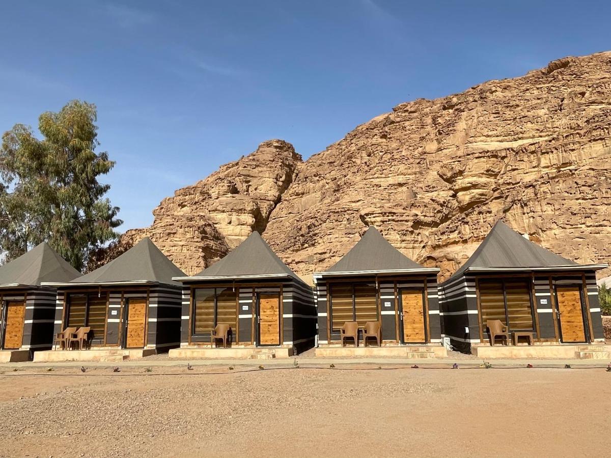 Hotel Hasan Zawaideh Camp Wadi Rum Exterior foto